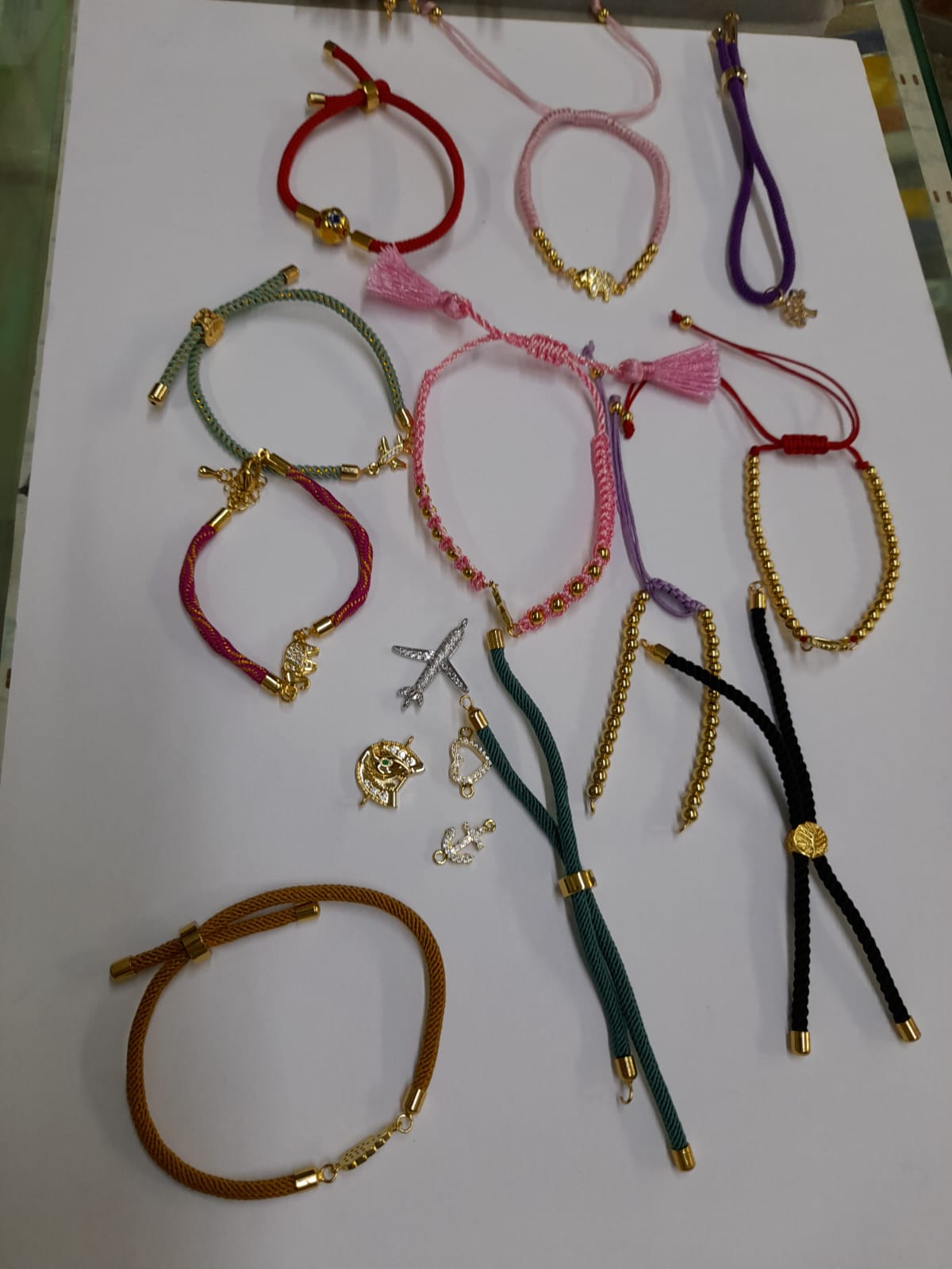 Kit completos con Abalorios para hacer bisuteria artesanal, pulseras,  anillos